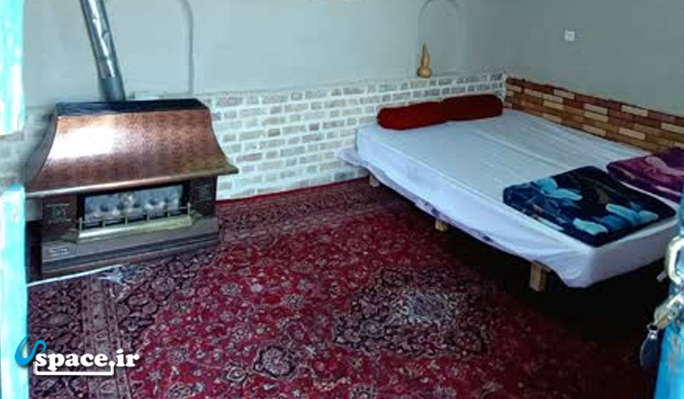 نمای داخلی اتاق خان نشین اقامتگاه سنتی خان بزرگ - شاهرود - روستای ابر